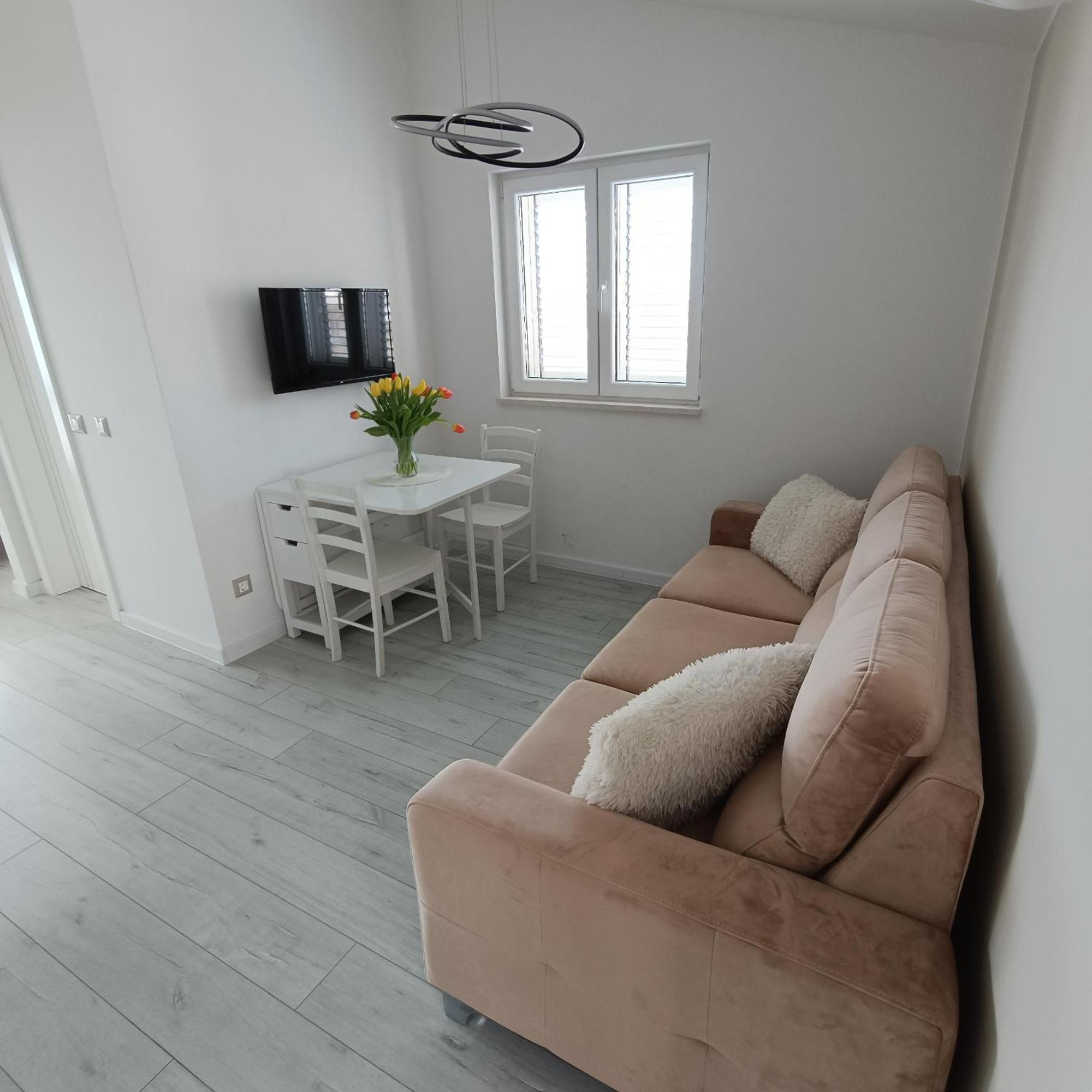 איגריין Apartmani Kristijan מראה חיצוני תמונה