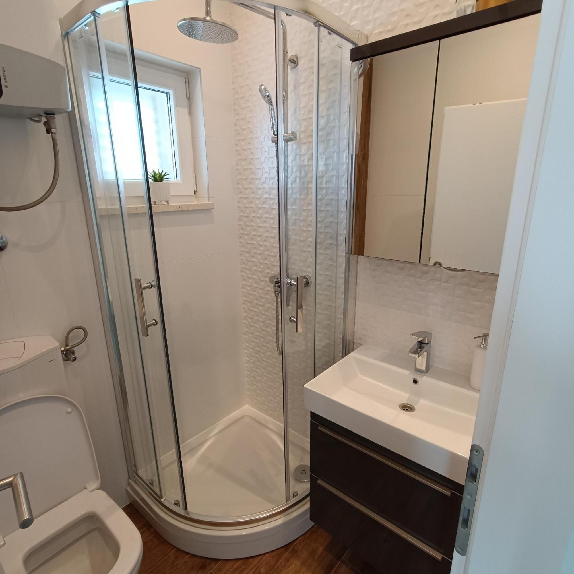 איגריין Apartmani Kristijan מראה חיצוני תמונה
